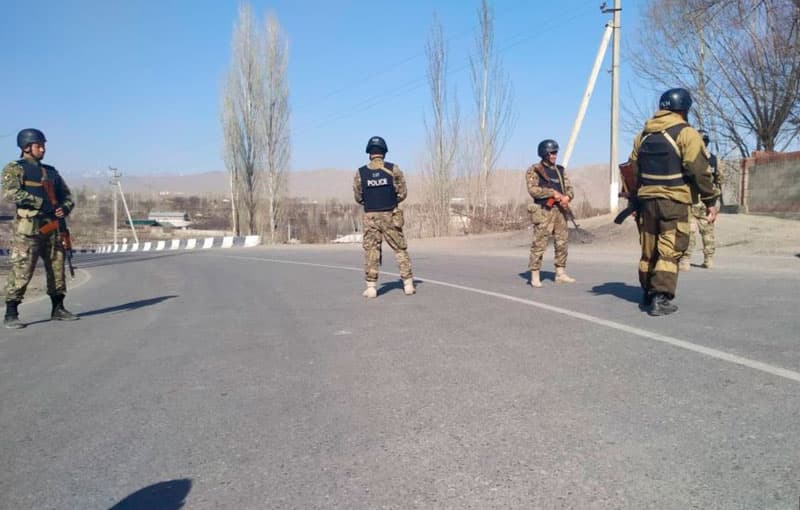 Bishkek va Dushanbe chegaradagi bahsli hududdan harbiy bo‘linmalarni olib tashlashga qaror qildi