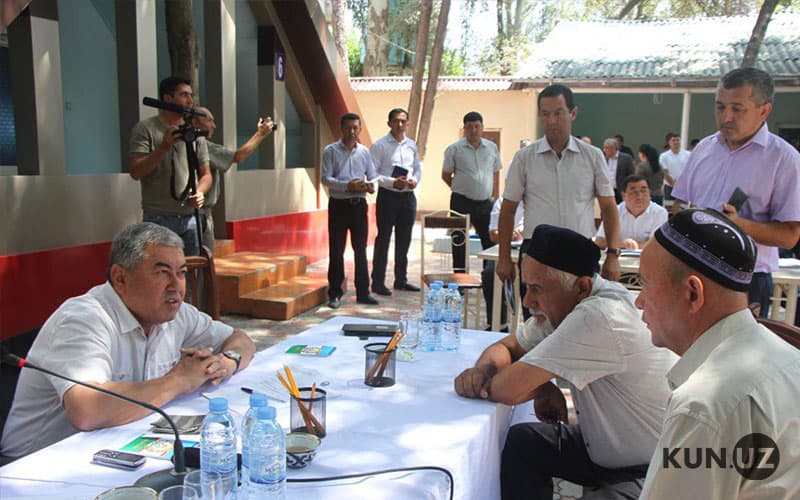 Qashqadaryo viloyat hokimi Shahrisabzda sayyor qabul o‘tkazdi – foto