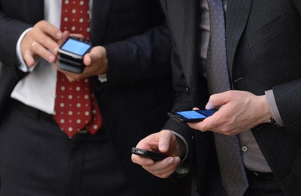 Hukumat mobil aloqasiga ilk foydalanuvchilar ulandi
