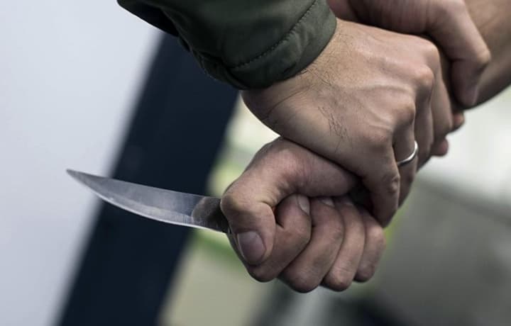 Jizzaxda ikki nafar sinfdosh avval zo‘ravonga, keyin jabrlanuvchiga aylandi