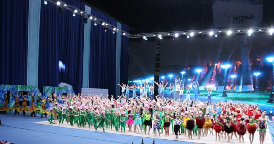 Toshkentda badiiy gimnastika bo‘yicha Jahon kubogi bosqichi ochilish marosimi o‘tkazildi (fotojamlanma)