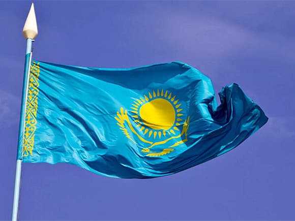 Qozog‘iston prezidenti lavozimiga nomzod saylovlarda ishtirok etish haqidagi arizasini qaytib oldi
