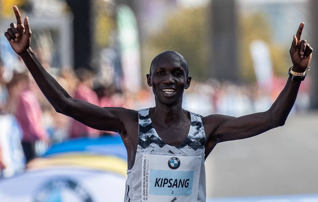 Keniyalik yuguruvchi Kipsang yarimmarafonda jahon rekordini o‘rnatdi