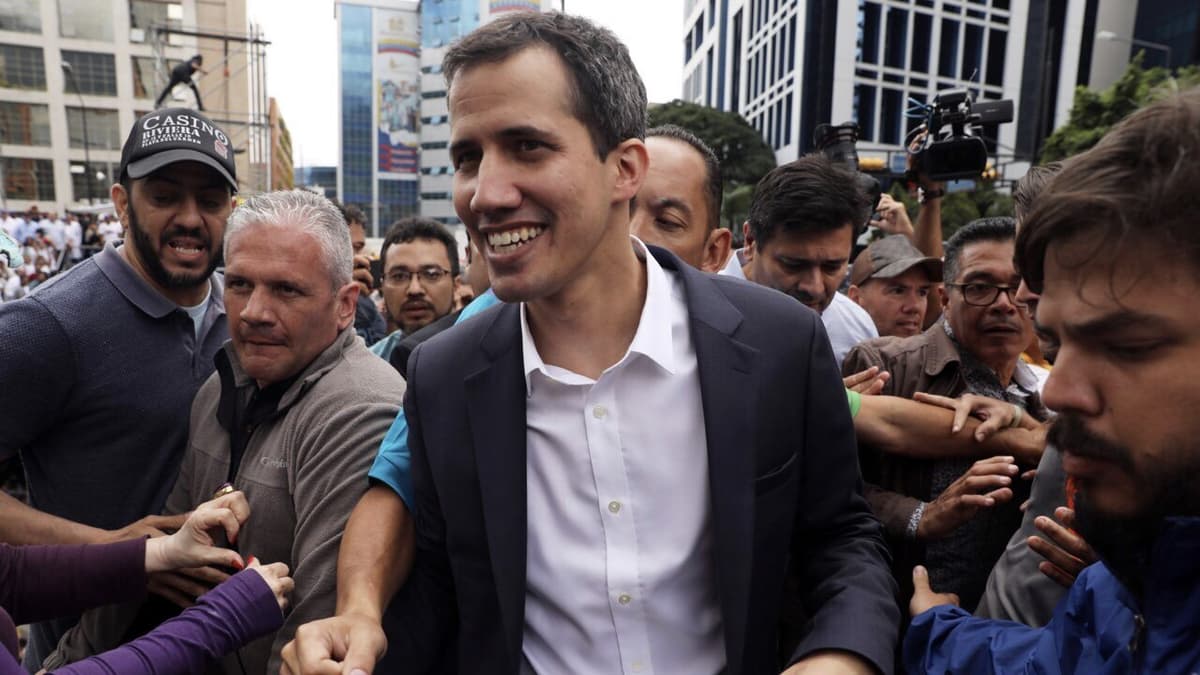 Xuan Guaydo 6 aprelni Maduroni ag‘darish operatsiyasi kuni sifatida belgiladi
