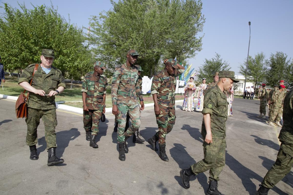 Myanma, Rossiya, Angola va Armaniston harbiy delegatsiyalari “Forish”ga yetib keldi