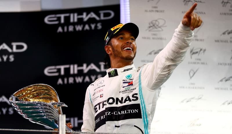 Formula-1: mavsumning oxirgi poygasida Xemilton g‘alaba qozondi
