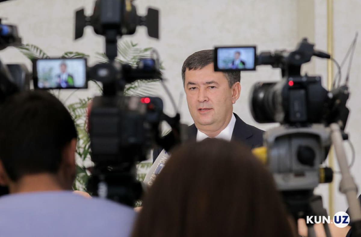 «Hokimlar o‘rnak bo‘lishi kerak» - Erkinjon Turdimov OAV bilan hamkorlik haqida