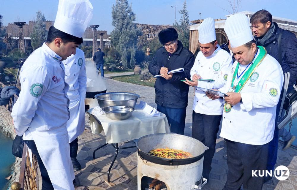 Samarqandda o‘tkazilgan osh tayyorlash chempionatida toshkentlik oshpaz g‘olib bo‘ldi - fotogalereya