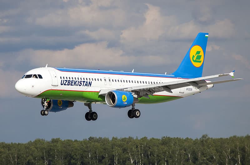 Airplane en route Tashkent–Yekaterinburg makes emergency landing in Tyumen