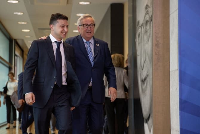 Zelenskiy ilk ishchi tashrif bilan Bryusselga keldi