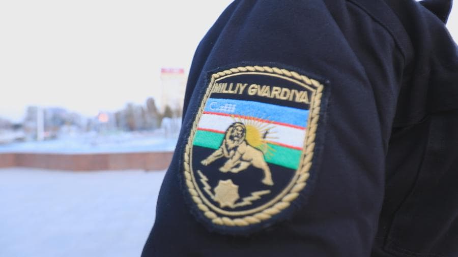 Milliy gvardiya xodimi «Qo‘yliq» bozori yonidagi ko‘prikdan o‘zini tashlamoqchi bo‘lgan ayolning hayotini saqlab qoldi