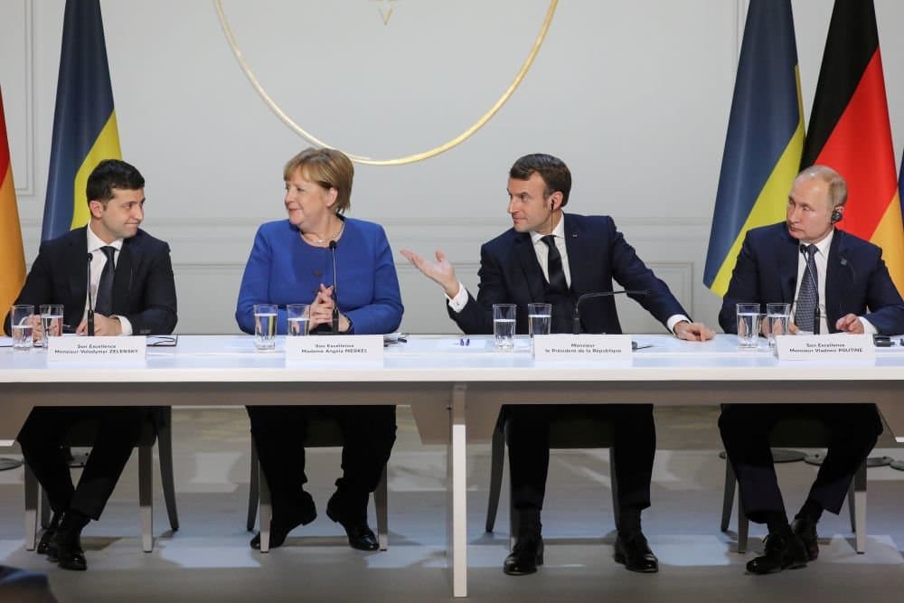 Putin va Zelenskiy Parijda uchrashdi: nimalarga kelishildi va qanday masalalar bo‘yicha kelishuvga erishilmadi
