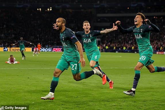 YeChL. Kambeklar davom etadi. "Tottenhem" 96-daqiqada gol urib, finalga chiqdi