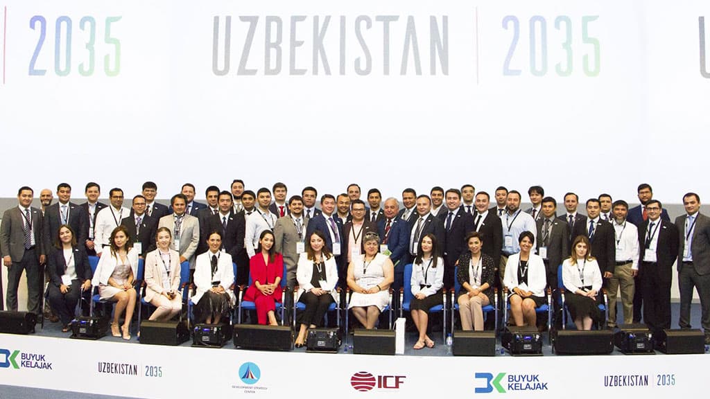 «Buyuk kelajak»ning bir guruh ekspertlari tashkilotni tark etdi