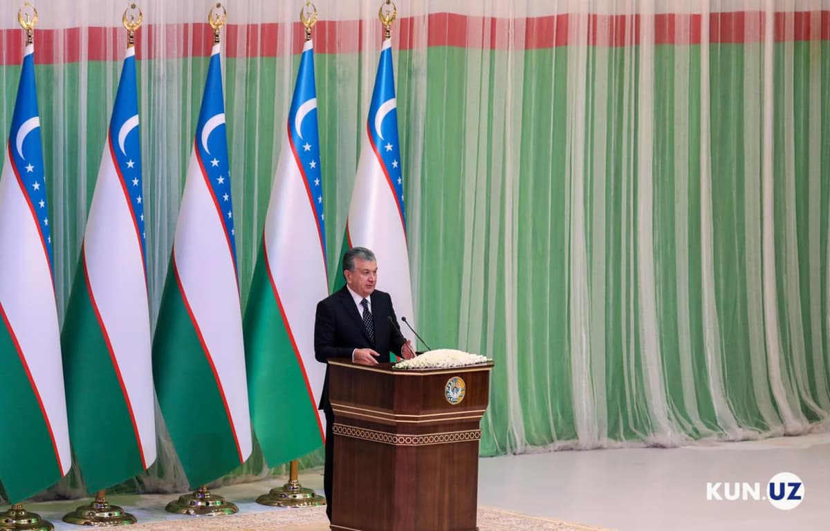 «Shaxs ushlangach, bu haqda uning oila a'zolari darhol xabardor qilinishi kerak» - Prezident huquq sohasida yangi takliflar berdi