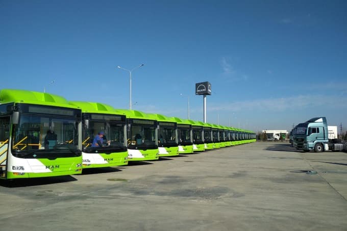 «Тошшахартрансхизмат» планирует обновить автопарк. Все автобусы будут с кондиционерами