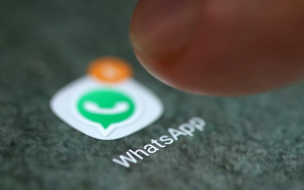 Павел Дуров призвал всех удалить WhatsApp