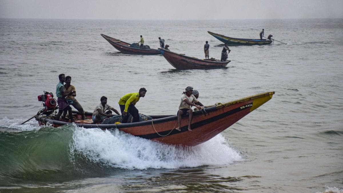 Bangladeshda «Bulbul» sikloni sababli 1,8 mln kishi evakuatsiya qilinadi