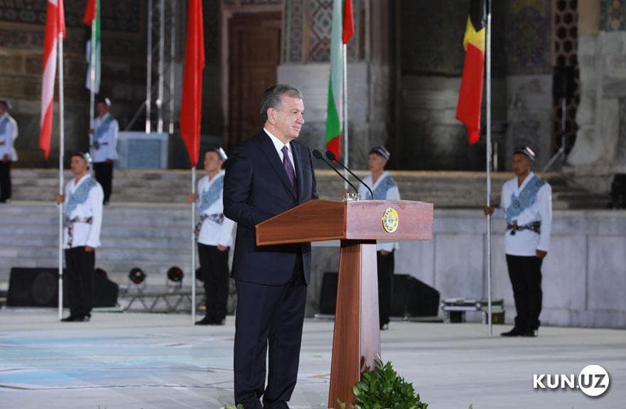 Prezident Samarqandda «Sharq taronalari» xalqaro musiqa festivalini ochib berdi