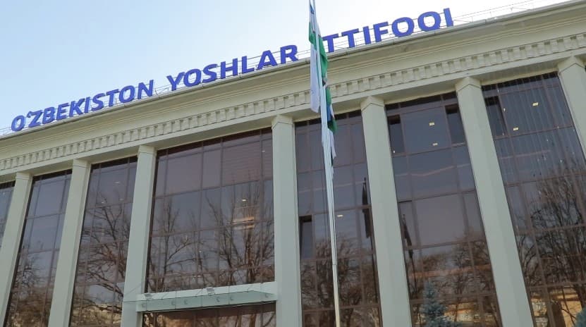 Yoshlar ittifoqi yoshlar siyosatini qanday amalga oshirmoqda?