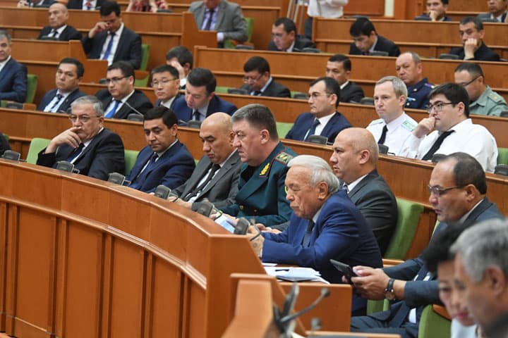 В Узбекистане намерены мобилизовать все силы для полного искоренения коррупции
