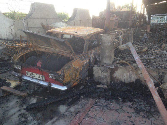 В Намангане на рынке «Чорсу» произошел крупный пожар