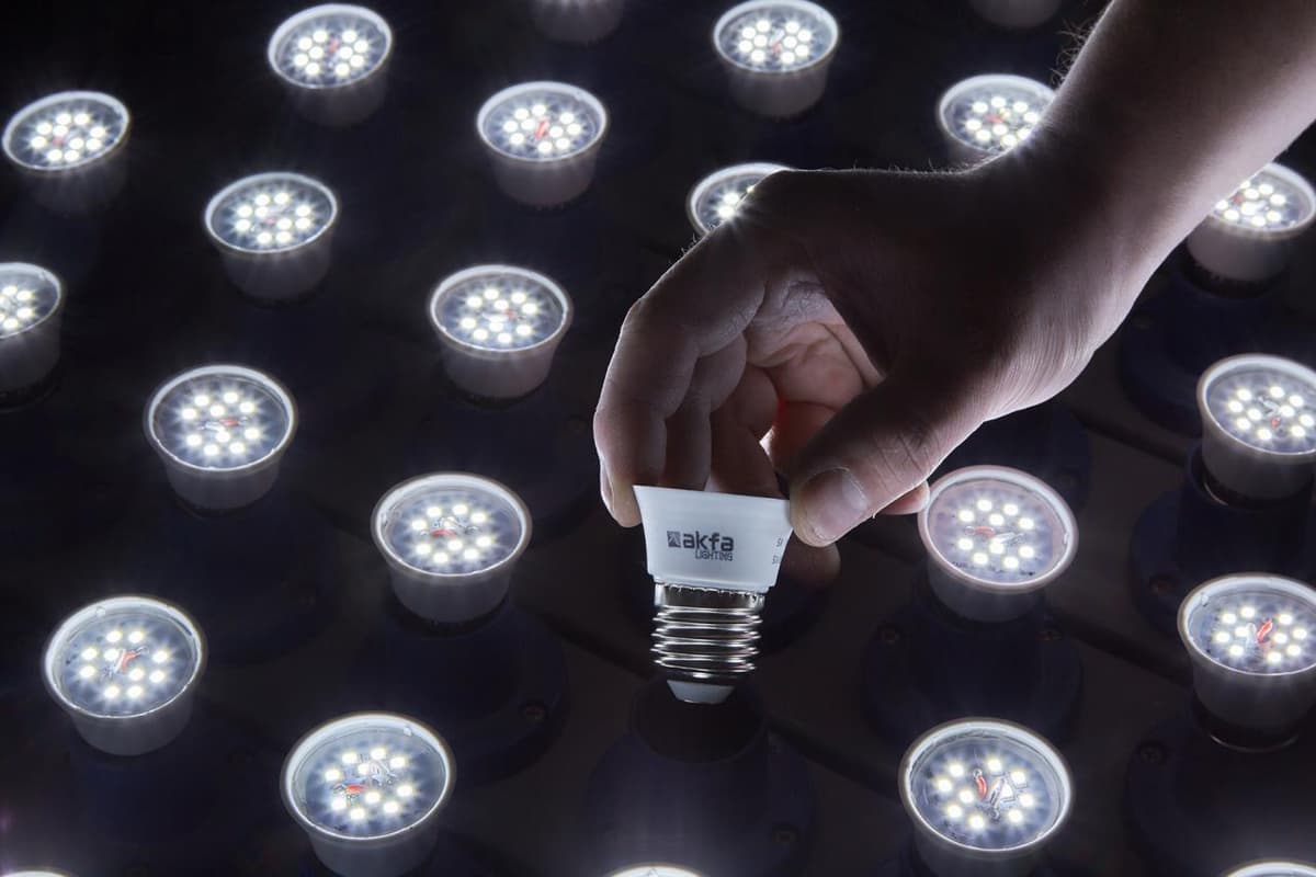 Akfa Lighting raddiya berdi: «Korxonamiz avtomobil faralari uchun chiroqlar ishlab chiqarmaydi»