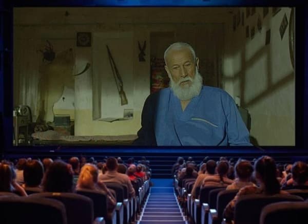 Фильм узбекского режиссера получил приз в рамках Каннского кинофестиваля