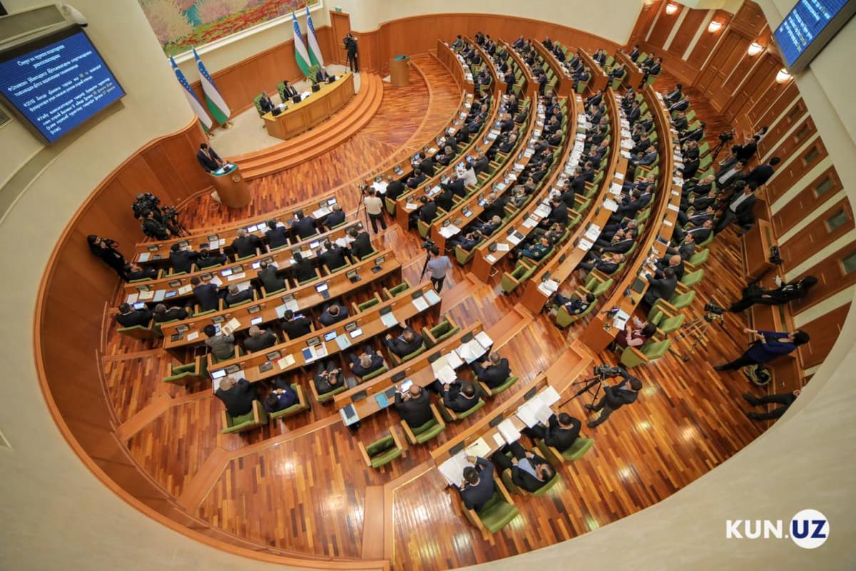 Senatda ikki nafar sudya Oliy sud sudyaligiga tasdiqlandi