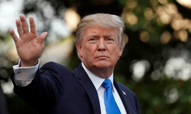 Трамп Ойга қайтишга ва Марсда байроқ ўрнатишга ваъда берди