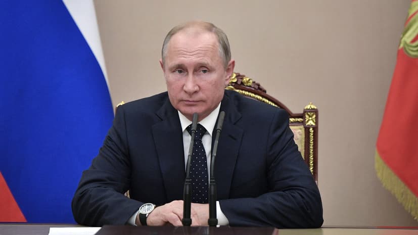 Путин продлил действие продовольственного эмбарго на год