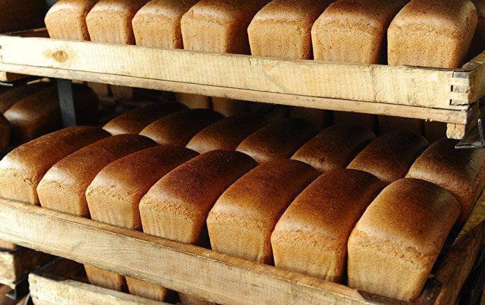 Стало известно, за сколько продают буханку хлеба в Ташкенте