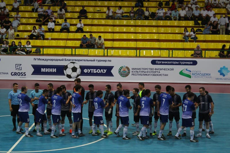Mini-futbol bo‘yicha IV xalqaro xayriya turniriga start berildi