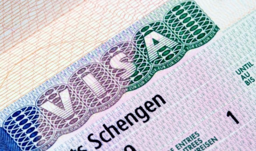 How many citizens of Uzbekistan were issued Schengen Visa in 2018?