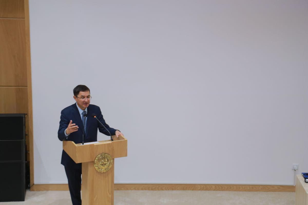 Jamshid Qo‘chqorov: «Millionlab yoshlarimiz ishchi kasblar malakasiga ega emas»