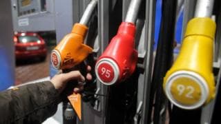 Сколько литров бензина можно купить на среднюю зарплату в Узбекистане и других странах мира
