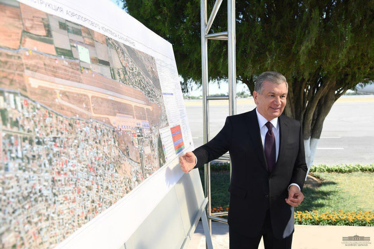 Prezident Samarqand xalqaro aeroportini rekonstruksiya qilishga ko‘rsatma berdi, aeroportda yangi terminal quriladi