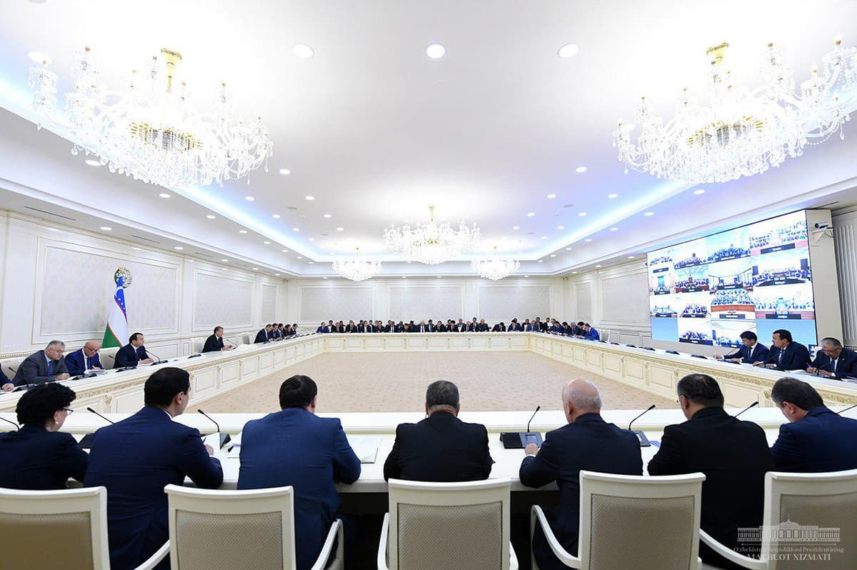 Oliy ta'lim muassasalari sport turlariga ixtisoslashtiriladi. Mirziyoyev mutlaqo yangi tizim joriy etish haqida topshiriq berdi
