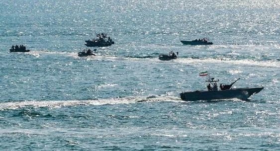 Eron harbiylari Fors ko‘rfazida Kuvaytning uchta kemasini ushladi