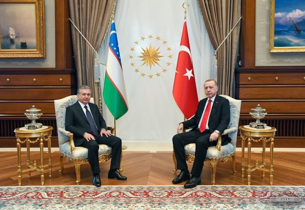 Erdo‘g‘an bilan uchrashuvda Turkiya orqali Yevropaga multimodal xalqaro tashuvlarni yo‘lga qo‘yish muhokama qilindi