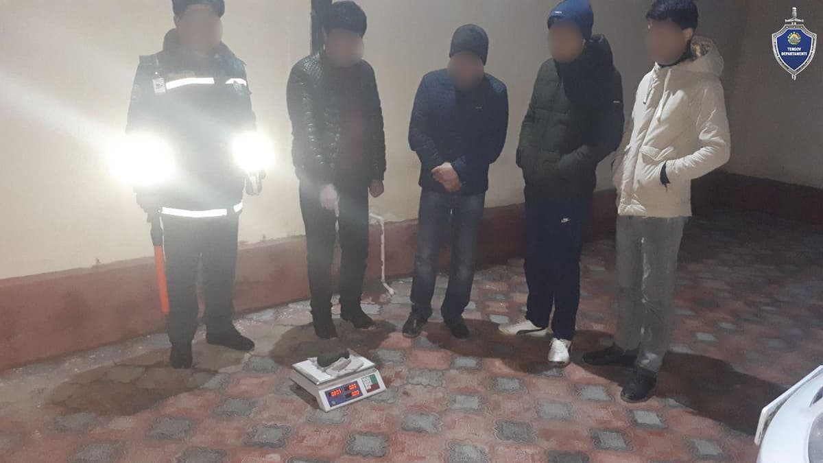 Сурхондарёда катта миқдордаги гиёҳвандлик воситалари сотувига чек қўйилди