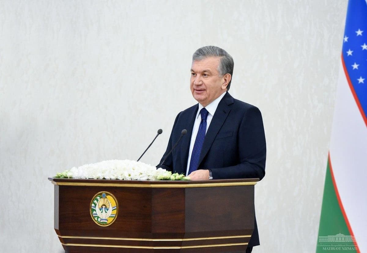 Президент видеоселекторида жойлардаги раҳбарларнинг тадбиркорларни қийнаётган масалаларга ёндашуви танқид қилинди