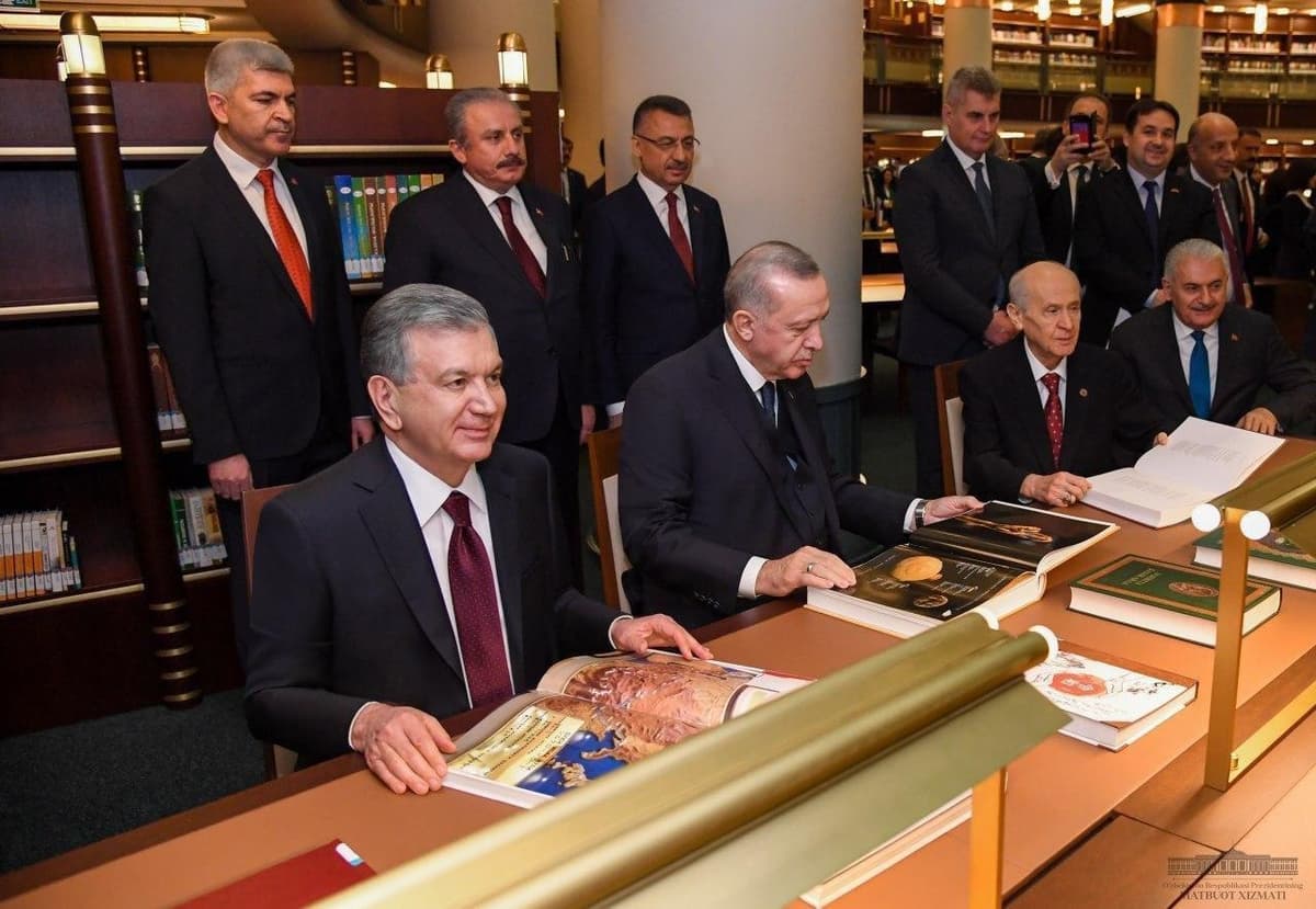Shavkat Mirziyoyevning tanlangan asarlari Turkiyada nashr qilindi