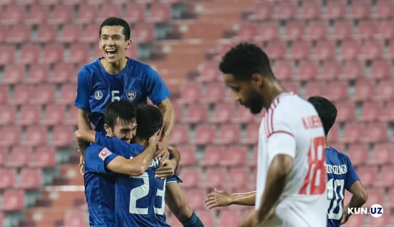 4 murabbiy, 5 ta gol va tezkor kambek. BAA - O‘zbekiston o‘yinidan fotogalereya