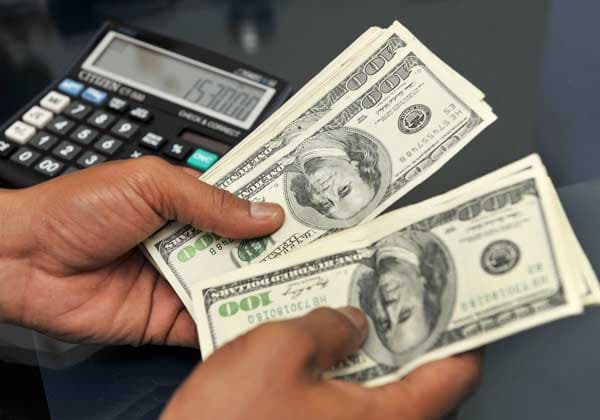 Average amount of remittances sent by labor migrants from Russia to Uzbekistan announced