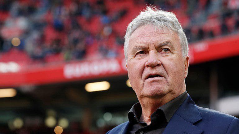 Hiddink PSVga qaytdi