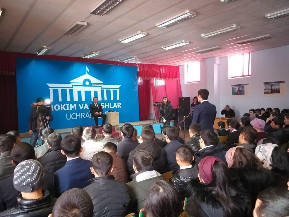 So‘x tumanida «Hokim va yoshlar» uchrashuvi o‘tkazildi