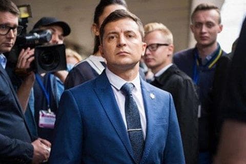Украинада Зеленский иштирокидаги фильм тақиқланди