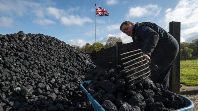 Buyuk Britaniya xorijda ko‘mir energetikasiga investitsiya kiritishdan voz kechdi