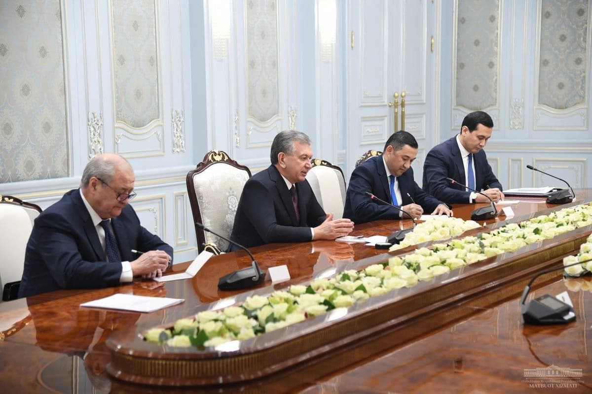 Shavkat Mirziyoyev Vengriya delegatsiyasini qabul qildi